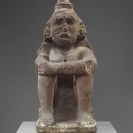 Mythlok - Macuilxochitl statue Mythlok - Macuilxochitl statue