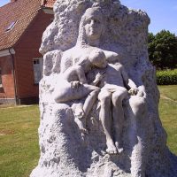 Mythlok - Jord statue