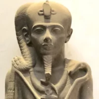 Mythlok - Khonsu statue