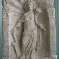 Mythlok - Abundantia carving