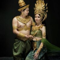 Mythlok - Preah Thong and Neang Neak cosplay
