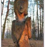 Mythlok - Mokosh statue 2