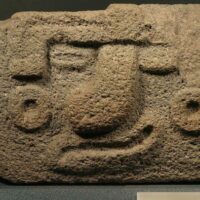 Mythlok - Nanahuatzin carving