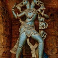 Mythlok - Gandaberunda staute