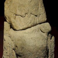 Mythlok - Nehalennia statue