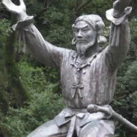 A statue of the Japanese god Okuninushi