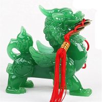 Mythlok - Pixiu jade Jade figurine of the Chinese hybrid Pixiu