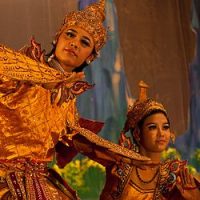 An actor playing the role of the Burmese princess Thida