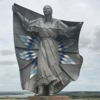 Mythlok - White Buffalo Calf Woman statue Mythlok - White Buffalo Calf Woman statue