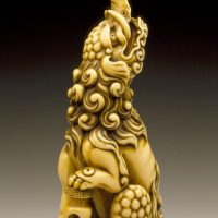 Figurine of the Japanese hybrid Baku
